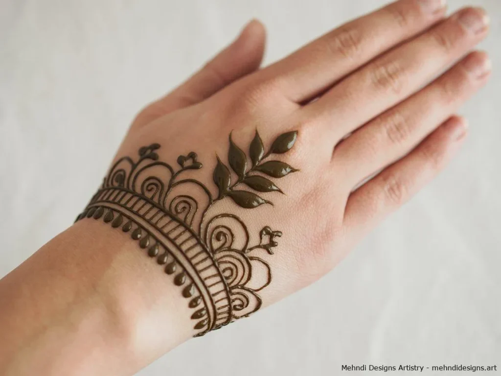 Floral Wrist Mehndi Pattern for Elegant Style